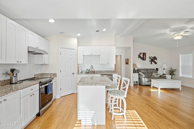 8 Wateree Court, Beaufort, SC 29902