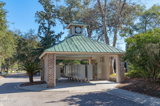 8 Wateree Court, Beaufort, SC 29902