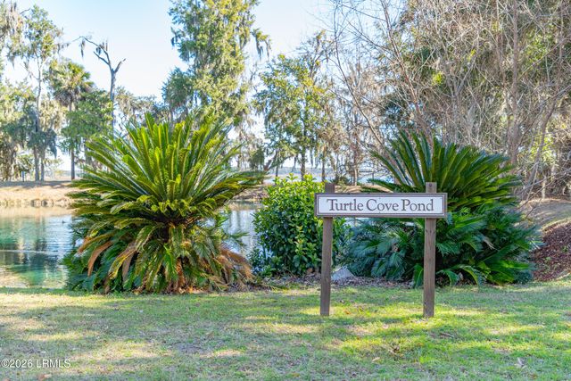 8 Wateree Court, Beaufort, SC 29902