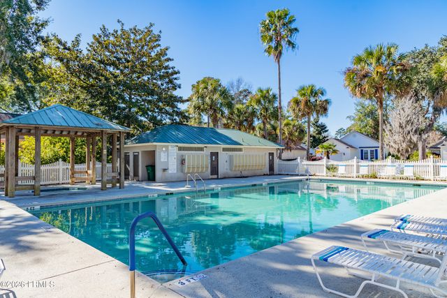 8 Wateree Court, Beaufort, SC 29902