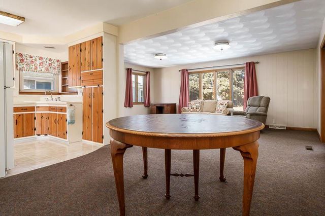 2449 W Forest Avenue, Beloit, WI 53511