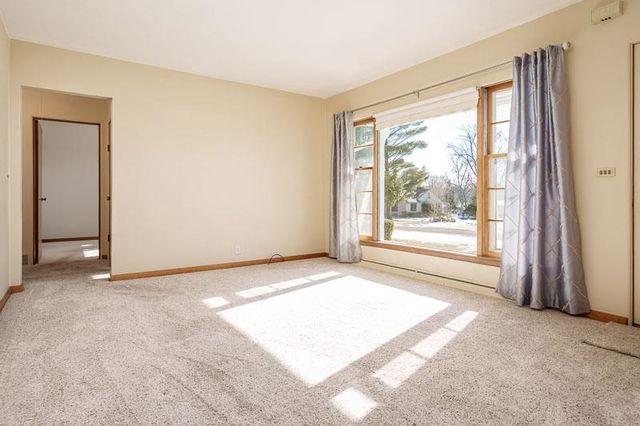 2449 W Forest Avenue, Beloit, WI 53511