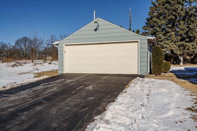 2449 W Forest Avenue, Beloit, WI 53511