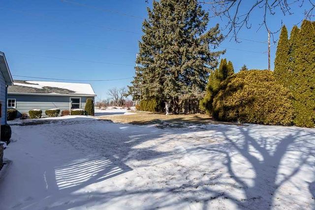 2449 W Forest Avenue, Beloit, WI 53511