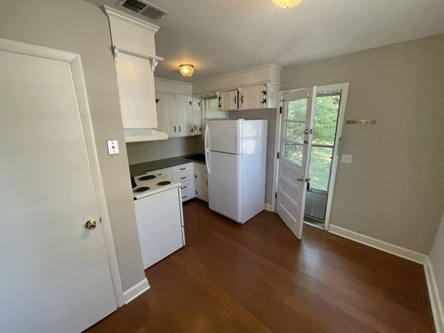 1915 Sweetbriar Ave, Nashville, TN 37212