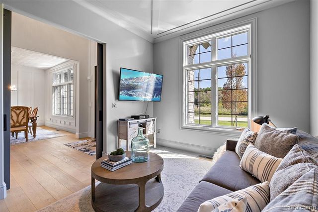 1936 Traceky, Rochester Hills, MI 48306