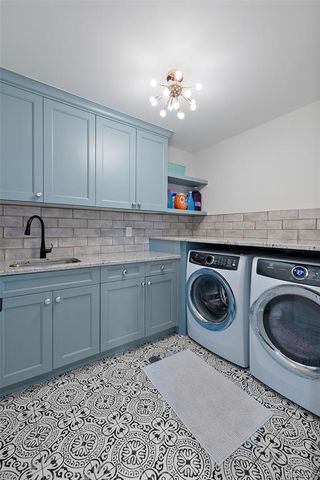 1936 Traceky, Rochester Hills, MI 48306