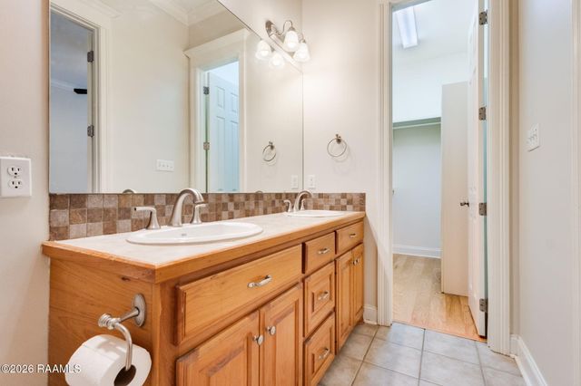 200 W Brentwood Boulevard Unit 2, Lafayette, LA 70506