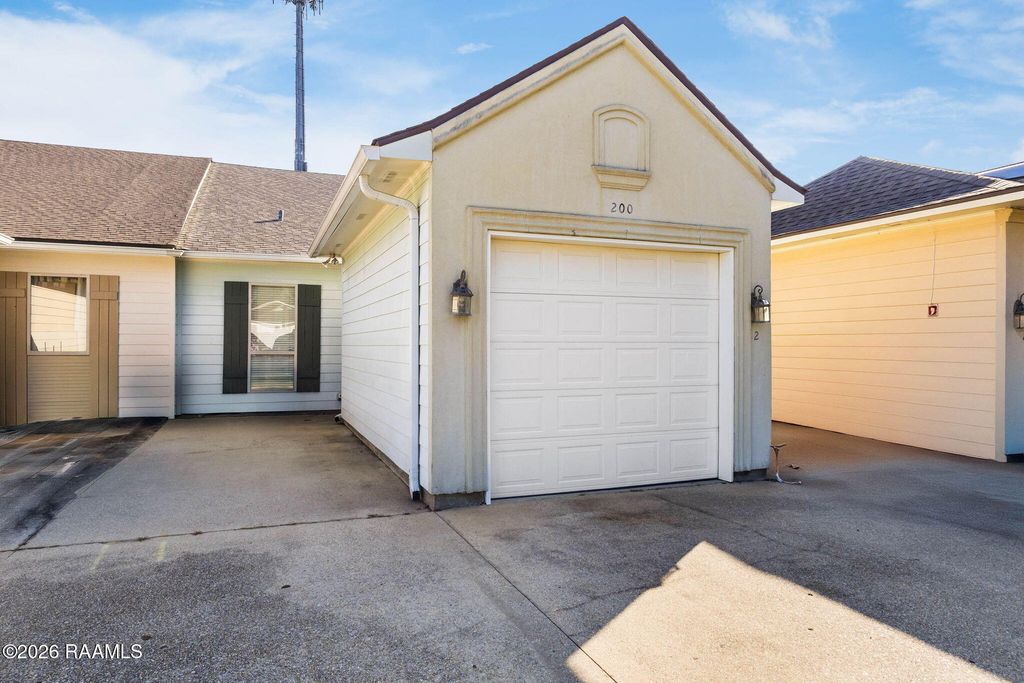 200 W Brentwood Boulevard Unit 2, Lafayette, LA 70506