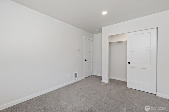 21913 127th Street Ct E, Bonney Lake, WA 98391