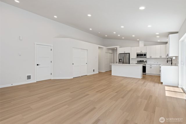 21913 127th Street Ct E, Bonney Lake, WA 98391