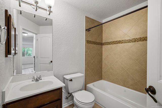 8007 Rustic Chase, Boerne, TX 78015