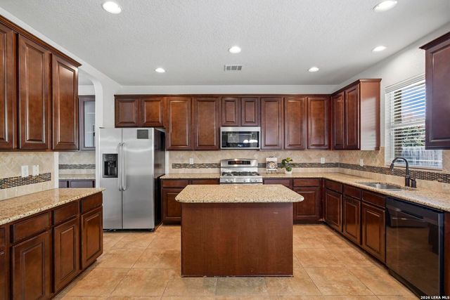 8007 Rustic Chase, Boerne, TX 78015