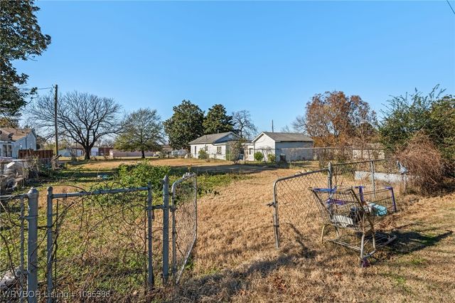 5105 S 32nd Street, Fort Smith, AR 72903