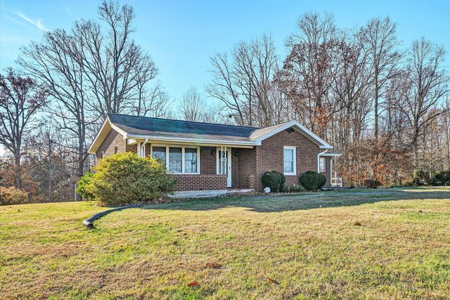 813 Jubal Early Hwy, Wirtz, VA 24184