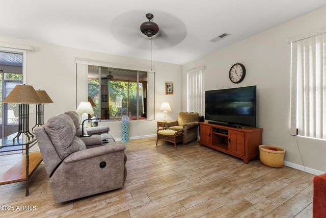 15773 W GRAND POINT Lane, Surprise, AZ 85374