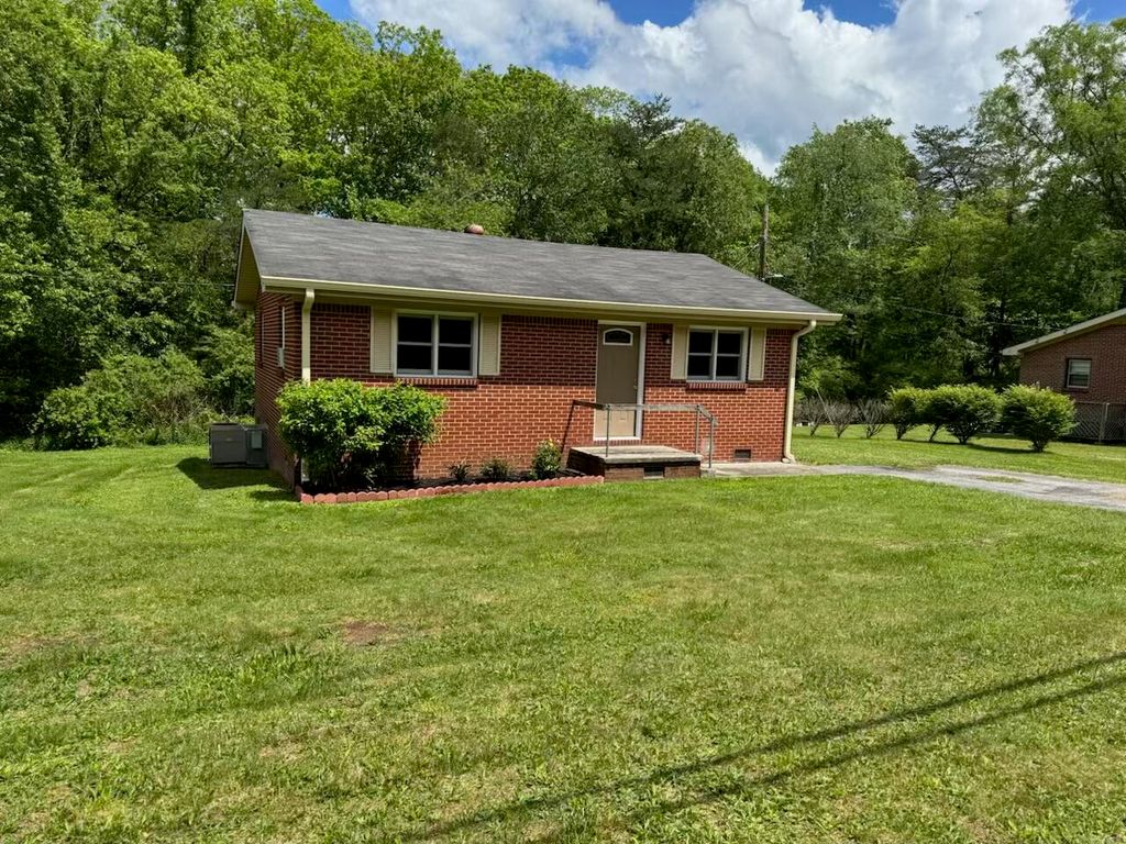 2844 Pigeon Springs Road, Tracy City, TN 37387