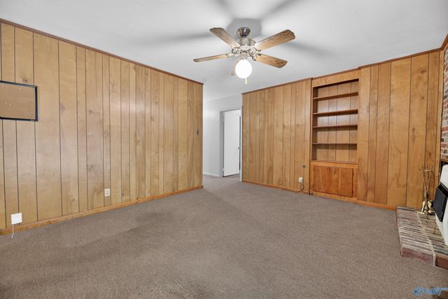 302 Jo Cyn Drive, Glencoe, AL 35905