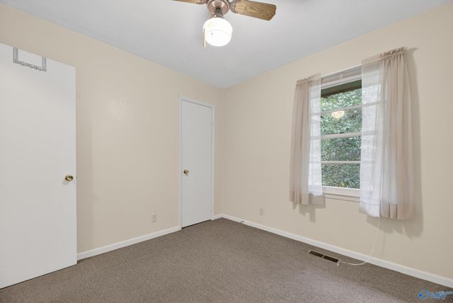302 Jo Cyn Drive, Glencoe, AL 35905
