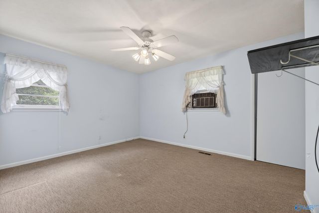 302 Jo Cyn Drive, Glencoe, AL 35905