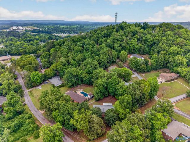 302 Jo Cyn Drive, Glencoe, AL 35905