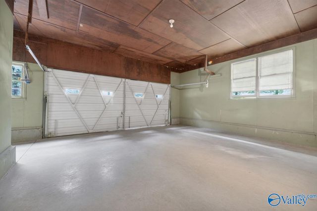 302 Jo Cyn Drive, Glencoe, AL 35905