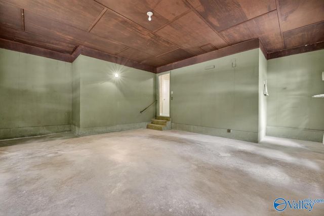 302 Jo Cyn Drive, Glencoe, AL 35905