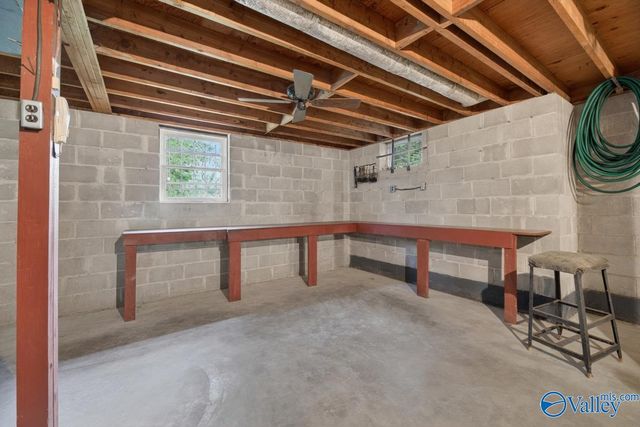 302 Jo Cyn Drive, Glencoe, AL 35905
