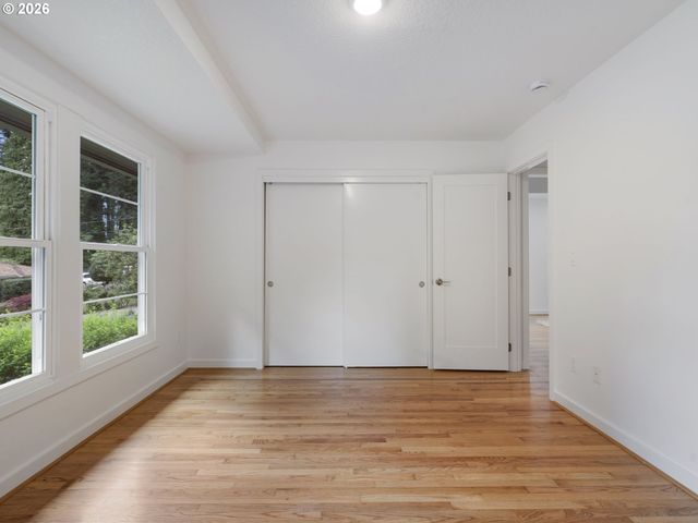 10155 Sw OLD ORCHARD Ln, Portland, OR 97225