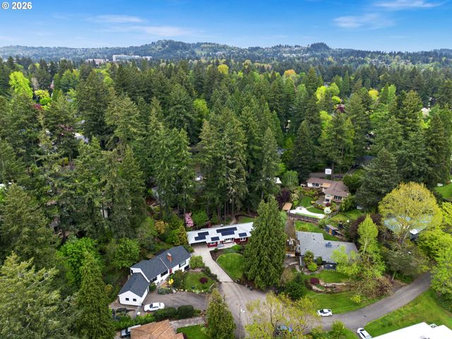 10155 Sw OLD ORCHARD Ln, Portland, OR 97225