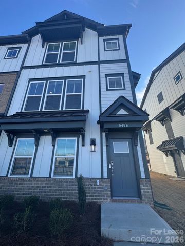9458 Senator Royall Drive, Charlotte, NC 28262