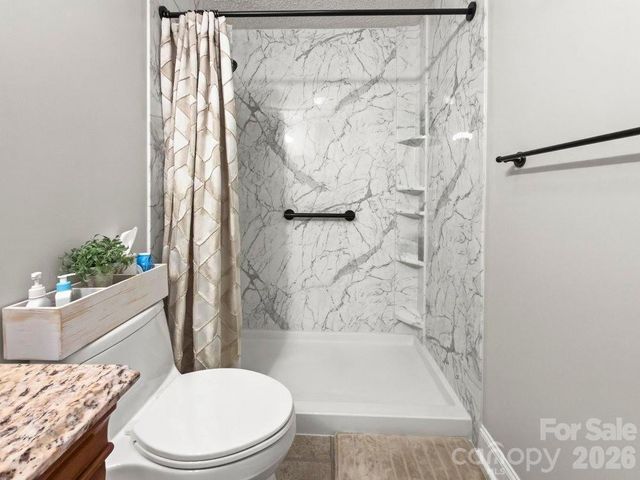 1338 Torrence Circle 29, Davidson, NC 28036