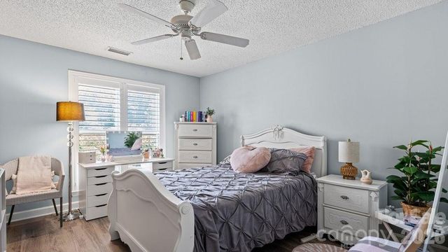 1338 Torrence Circle 29, Davidson, NC 28036