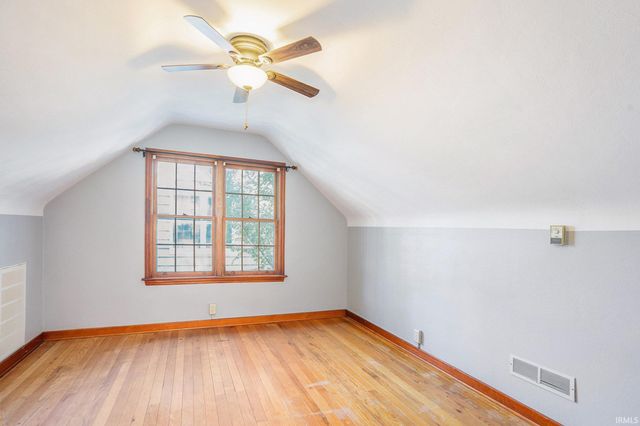 2229 Inglewood Place, South Bend, IN 46616