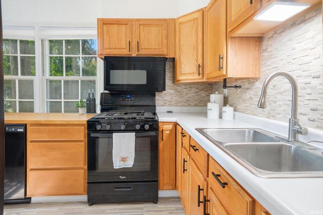 2229 Inglewood Place, South Bend, IN 46616