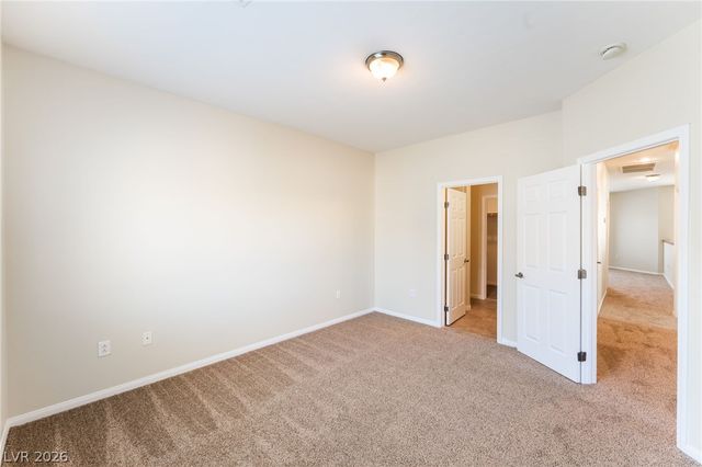 10563 GOLD SHADOW Avenue, Las Vegas, NV 89129