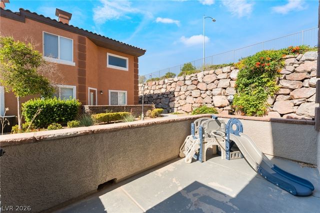 10563 GOLD SHADOW Avenue, Las Vegas, NV 89129