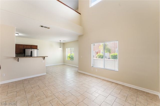 10563 GOLD SHADOW Avenue, Las Vegas, NV 89129