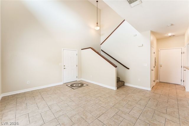10563 GOLD SHADOW Avenue, Las Vegas, NV 89129