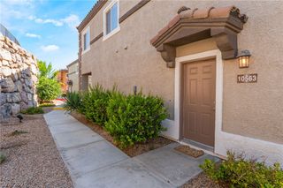 10563 GOLD SHADOW Avenue, Las Vegas, NV 89129