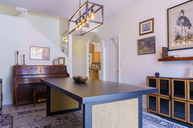 10585 NW 56th Place, Coral Springs, FL 33076