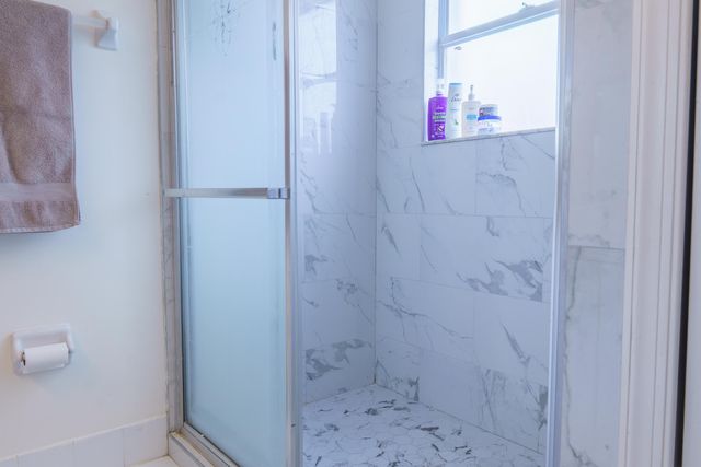 10585 NW 56th Place, Coral Springs, FL 33076