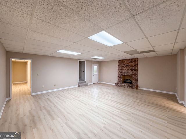 120 Oxford Lane, Fayetteville, GA 30215