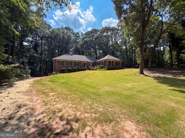 120 Oxford Lane, Fayetteville, GA 30215