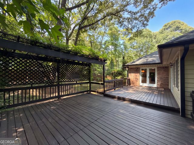 120 Oxford Lane, Fayetteville, GA 30215