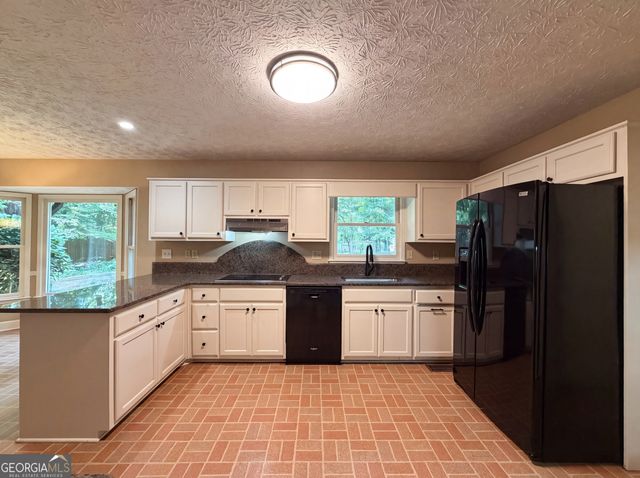 120 Oxford Lane, Fayetteville, GA 30215