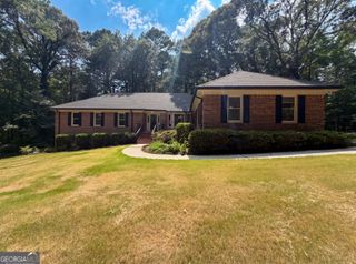 120 Oxford Lane, Fayetteville, GA 30215
