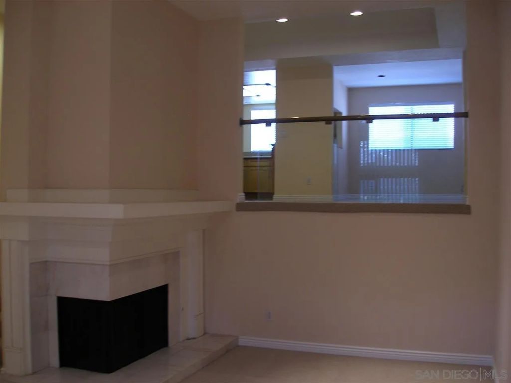 4082 Mahaila Avenue C, San Diego, CA 92122