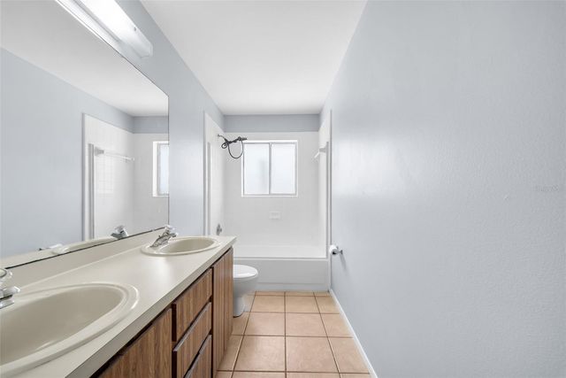 7853 KENSINGHAM COURT, Orlando, FL 32835