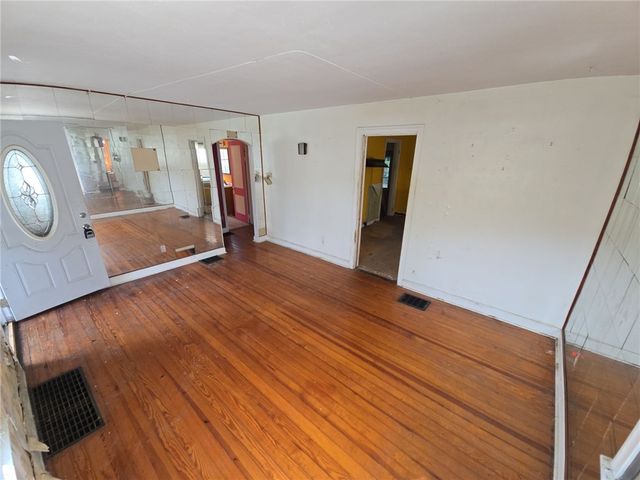 59 S Moss Avenue, Dayton, OH 45417